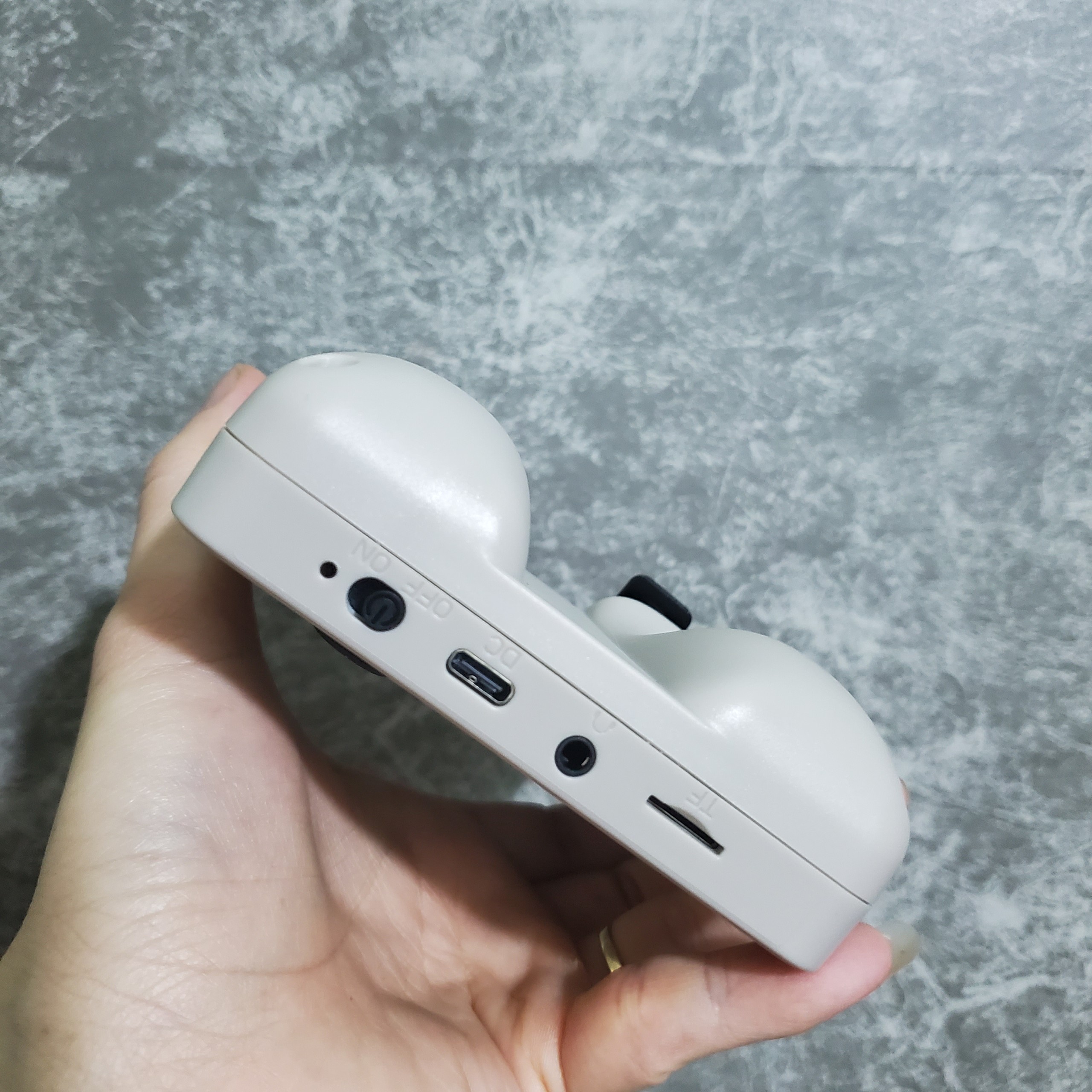 máy chơi game m18